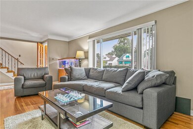 spacious living room