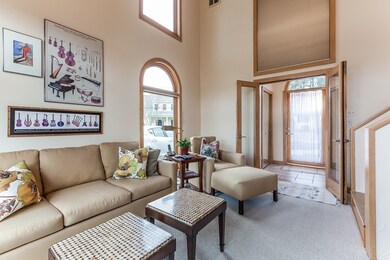 298 Elsinore St, Concord, MA 01742 - photo 3