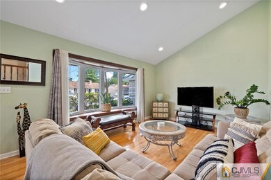 65 Albemarle Rd, Colonia, NJ 07067 - photo 6