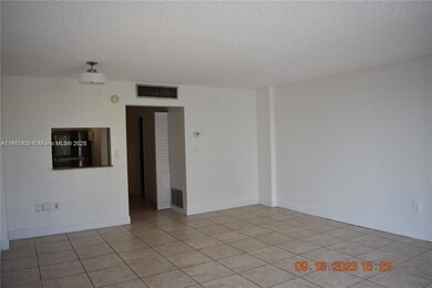 Three Horizons North unit 304, North Miami, FL 33161 - photo 4