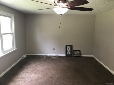 18 Greenwood Cir, North Tonawanda, NY 14120 - photo 6