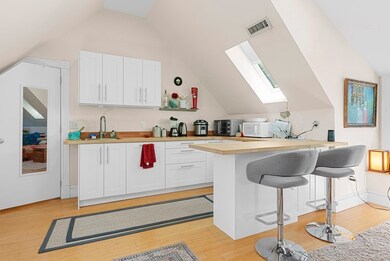 59 Creighton St unit 2, Cambridge, MA 02140 - photo 4