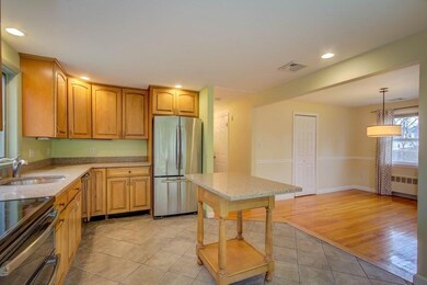 50 Ledge Hill Rd, West Roxbury, MA 02132 - photo 5