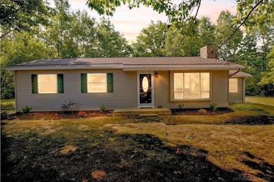 3510 N Branch Dr, Beaverton, MI 48612 - photo 2