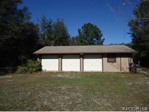 Detached Garage / Workshop