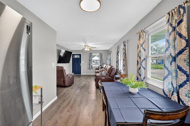 2100 Searle St, Des Moines, IA 50317 - photo 6