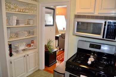 6 Ayrault St unit 3, Newport, RI 02840 - photo 6