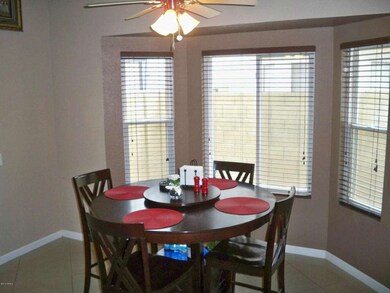 Breakfast/Dining Room