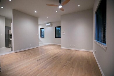 1611 Colquitt St unit 3, Houston, TX 77006 - photo 6