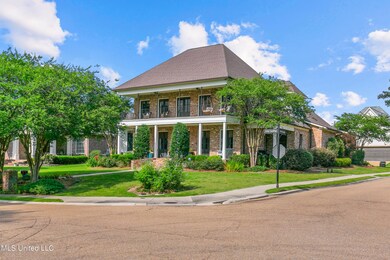 100 Arbor Landing-2