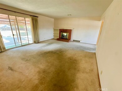 2244 S Church St, Visalia, CA 93277 - photo 7