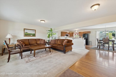 07-8687-Yellowstone-Ln-Lansing-MI-48917-