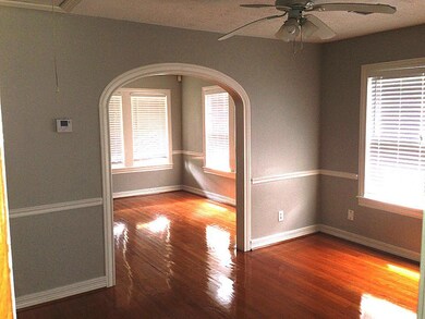 603 Eleanor St, Houston, TX 77009 - photo 5