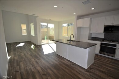 45210 Via Vela, Temecula, CA 92592 - photo 4