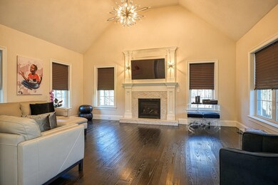 162 Pleasant St, Northborough, MA 01532 - photo 2