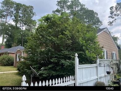 908 W 4th Ave, Albany, GA 31701 - photo 3