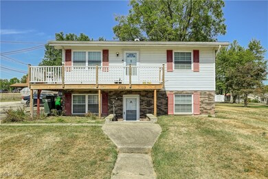 2359 Sanitarium Rd, Lakemore, OH 44250 - photo 2