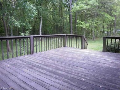 3939 Earnhardt Rd, Asheboro, NC 27205 - photo 5