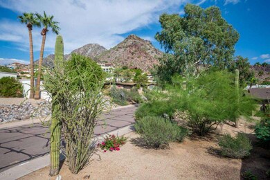2227 E Lincoln Way - MLS-7