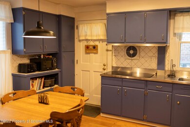 1713 Mulberry St, Scranton, PA 18510 - photo 2