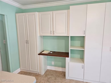 lLots of built ins