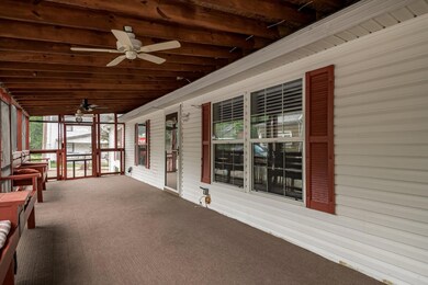 005-120_east_lynn_st_5_28_21-highrez.jpg