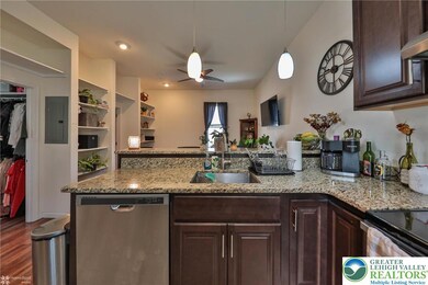 328 Polk St unit 3, Bethlehem, PA 18015 - photo 5