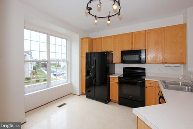 7128 Ladd Cir, Frederick, MD 21703 - photo 6