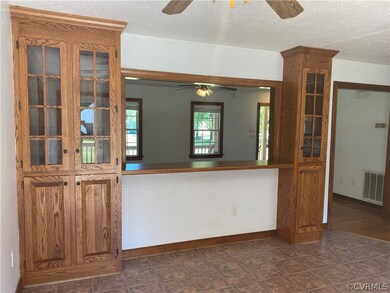 Built-in cabinets in Kitchen