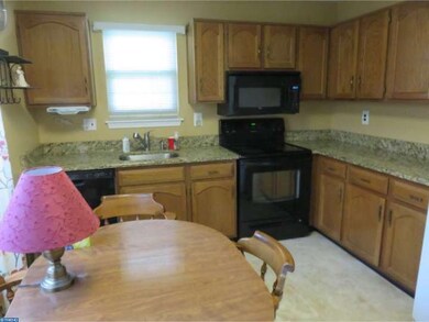 103 Lakebridge Dr, Woodbury, NJ 08096 - photo 5