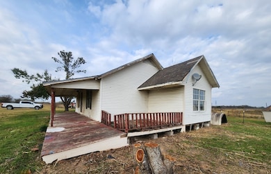 7662 NW County Road 1300, Barry, TX 75102 - photo 2