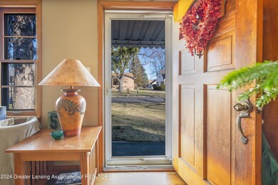 1203 Robins Rd, Lansing, MI 48917 - photo 3