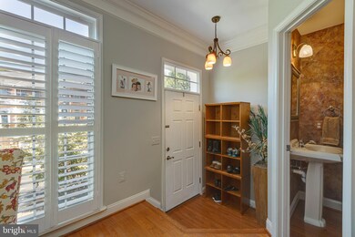 9913 Cyrandall Place, Oakton, VA 22124 - photo 5