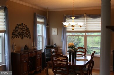 9213 Crescent Ln, La Plata, MD 20646 - photo 6