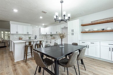 16915 Blackhawk Blvd, Friendswood, TX 77546 - photo 6