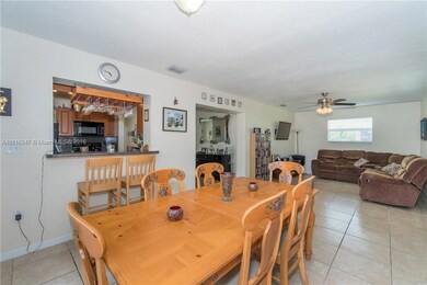 Dining & Family Room