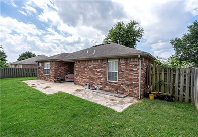 4002 SW Hansom Loop, Bentonville, AR 72712 - photo 3