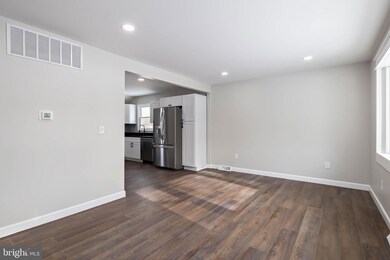 200 Monmouth Ave, Sewell, NJ 08080 - photo 6