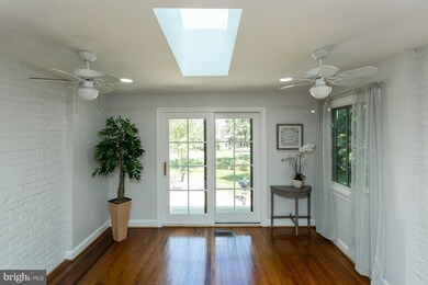 313 Montgomery St, Laurel, MD 20707 - photo 6