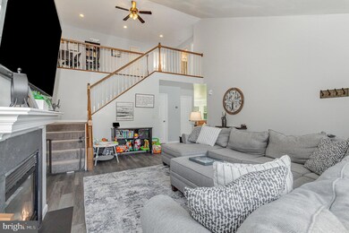 5076 Field View Dr, Mount Joy, PA 17552 - photo 7