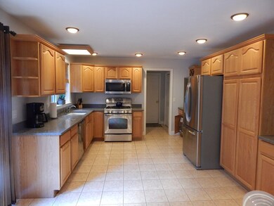 10 Eagle Dr, Plymouth, MA 02360 - photo 7