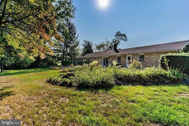 151 Limekiln Rd, Carlisle, PA 17015 - photo 3