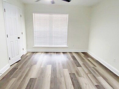 1406 10th Ave, Albany, GA 31707 - photo 7