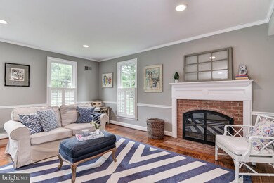 15429 Quail Run Dr, Gaithersburg, MD 20878 - photo 3