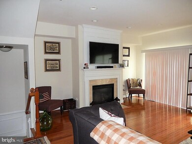 14528 Crossfield Way unit 27, Woodbridge, VA 22191 - photo 5