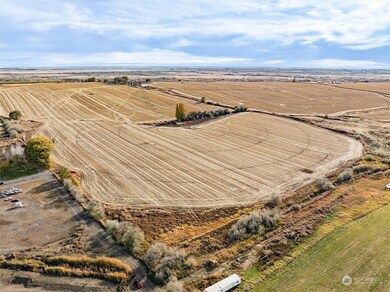 0 Nka Hawk 1 Ln unit NWM2312273, Connell, WA 99326 - photo 2