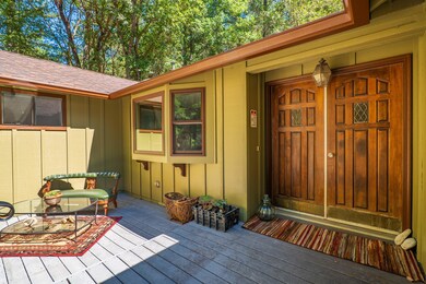 3211RiverbanksRd-005