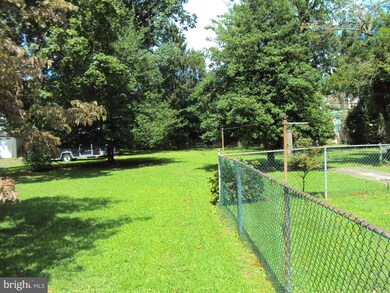 33 E Chestnut Ave, Merchantville, NJ 08109 - photo 4