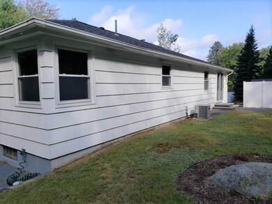 196 Back River Rd, Bedford, NH 03110 - photo 4