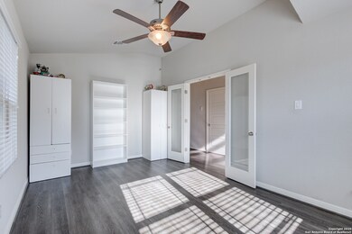 8835 Straight Oaks, San Antonio, TX 78254 - photo 5